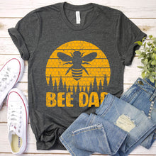 Load image into Gallery viewer, Men&#39;s Bee Vintage Beekeeper Keeping Bee Dad Father&#39;s Day T-Shirt
