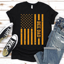 Load image into Gallery viewer, Men&#39;s Funny Vintage Bee American Flag Bee Dad Father&#39;s Day T-Shirt
