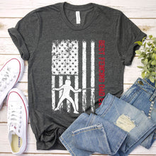 Load image into Gallery viewer, Best Fencing Dad Ever Usa Flag Fencing Fathers Day T-shirt
