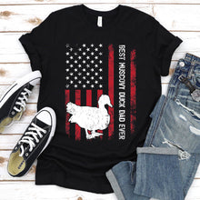 Load image into Gallery viewer, Vintage Best Muscovy Dad Ever Usa Flag Muscovy Fathers Day T-shirt
