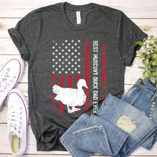 Load image into Gallery viewer, Vintage Best Muscovy Dad Ever Usa Flag Muscovy Fathers Day T-shirt
