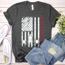 Load image into Gallery viewer, Best Powerlifting Dad Ever Usa Flag Powerlifting Fathers Day T-shirt

