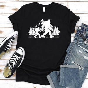 Bigfoot Lover Shirt Bigfoot Dad Father's Day T-shirt