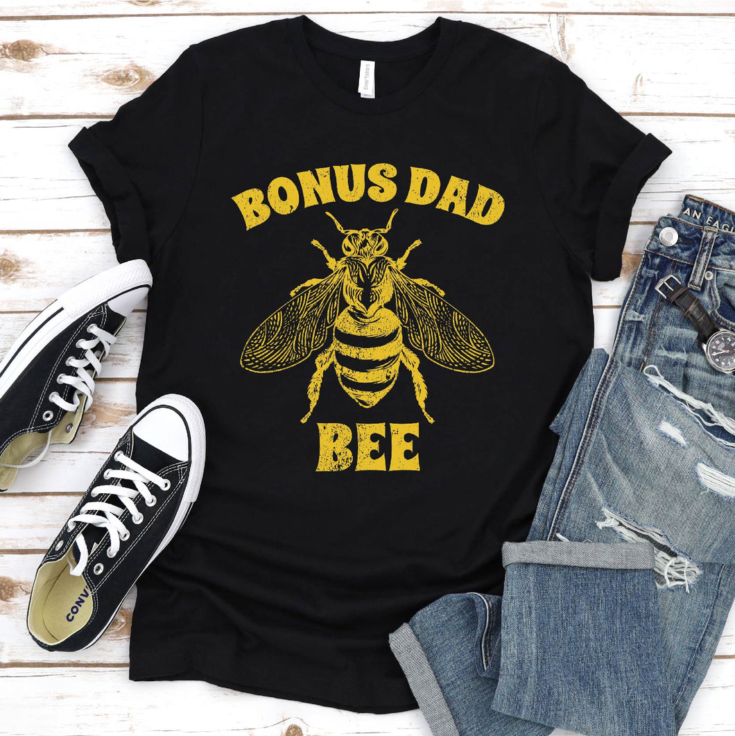 Men's Bee Lover Beekeeper Keeping Bonus Dad Bee Father's Day T-Shirt