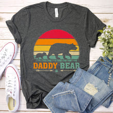 Load image into Gallery viewer, Mens Vintage Retro Bear Animal Lover Daddy Bear Father&#39;s Day T-Shirt
