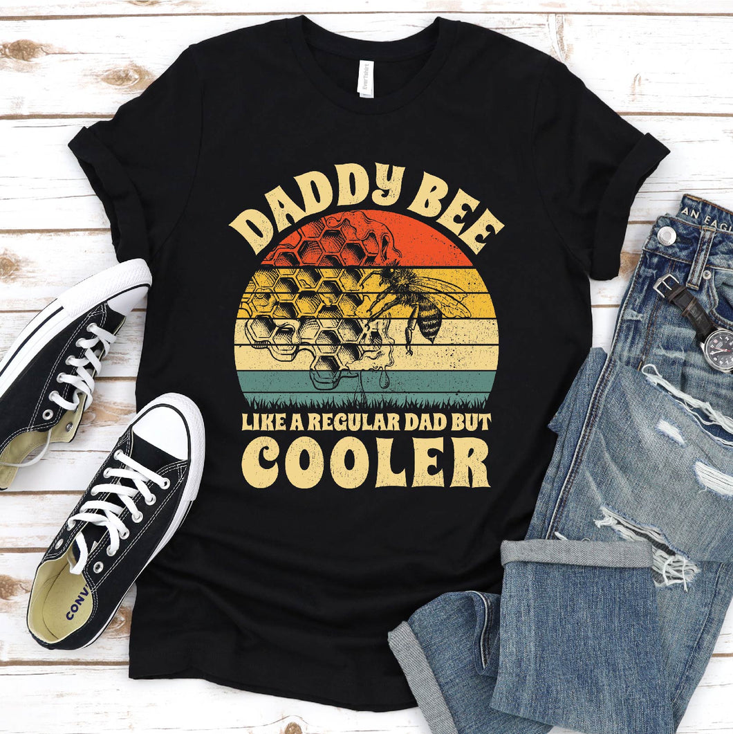 Men's Vintage Daddy Bee Like A Regular Dad Bees Fathers Day T-Shirt