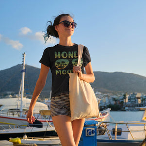 Honey Moonin Beach Honeymoon Summer Vacation Men Women Couples Gift T-Shirt