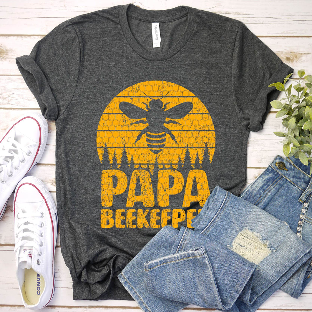 Mens Bee Vintage Retro Beekeeping Papa Beekeeper Fathers Day T-Shirt
