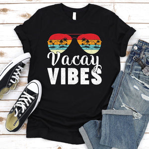 Vacay Vibes Retro Beach Vacation Summer Quote Gift T-Shirt